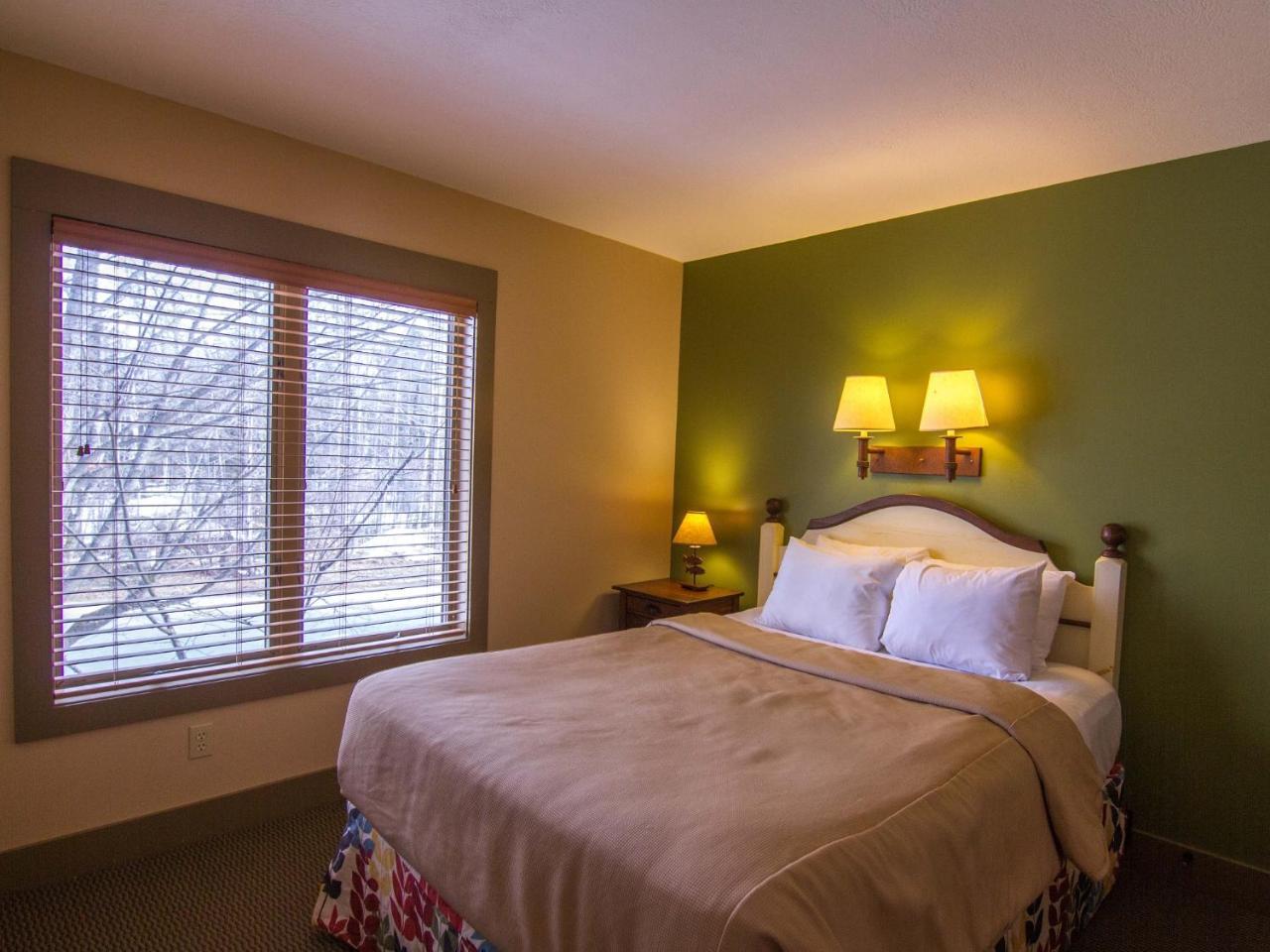 Spacious 2 Bed Condo At Crystal Mountain Resort Thompsonville Kültér fotó